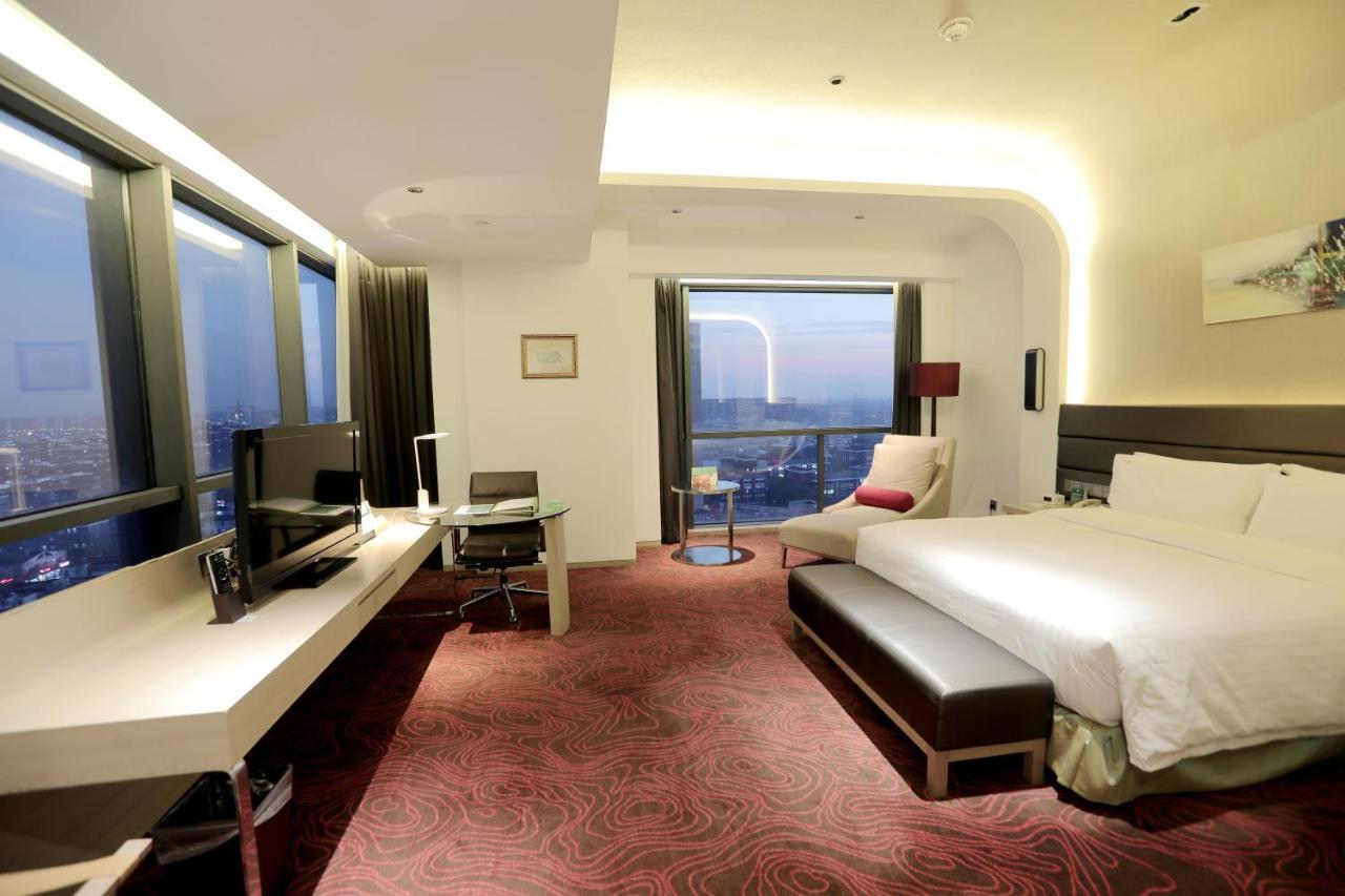Holiday Inn Shanghai Songjiang By Ihg - Miaoqian Street Exterior photo